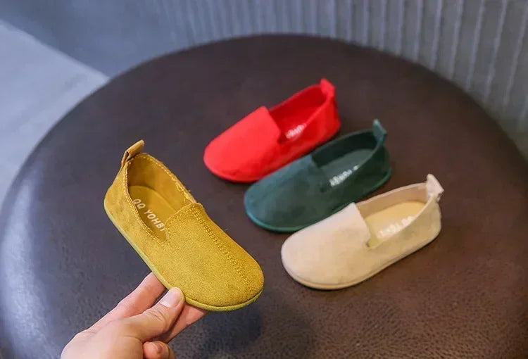 Children's Flat Shoes New Candy Color Simple Casual Shoes Loafers Slip-on Flats Lightweight Boys Girls Leather Shoes Moccasins