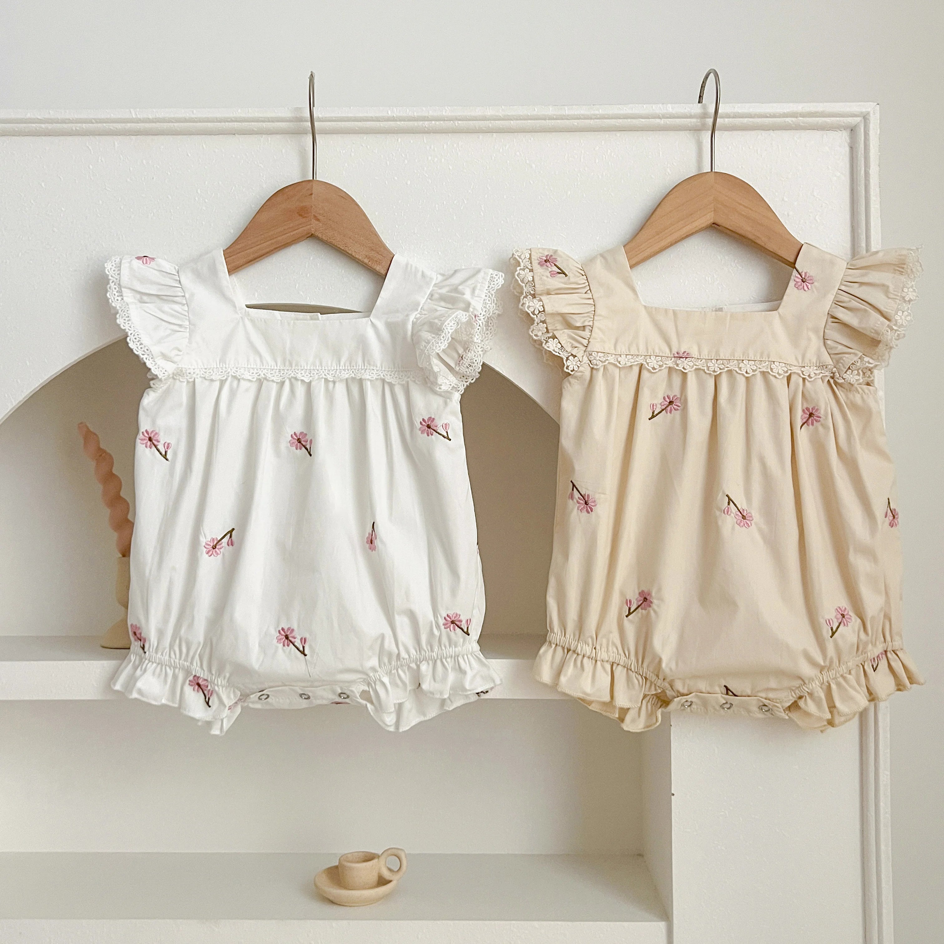 New Summer Newborn Clothes Kids Baby Girls Rompers New Infant Kids Baby Girls Sleeveless Embroider Flower Baby Rompers Clothes