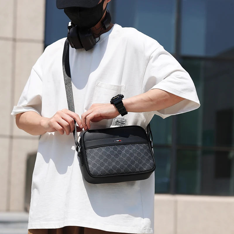 Designer Leather Crossbody Bag for Men Bags New Luxury Brand Casual Man Messenger Bag Fashion Male Bag Sling Pack Shoulder Bags