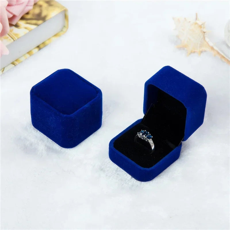 Rounded Flannelette Ring Box Flocking Jewelry Storage Organizer for Studs Badges - Soft Jewelry Box for Ring Protection
