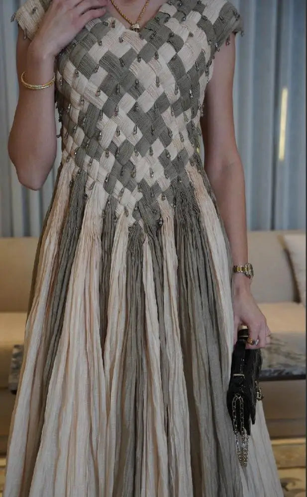 Customized Elegant Party Dresses for Eid Celebrations V Neck Cap Sleeve Wedding Guest Gown Pleated Check Maxi Dress for Women