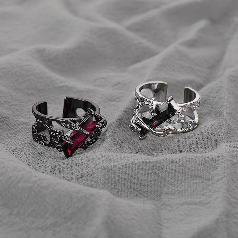 Vintage Gothic Temperament Red Crystal Cross Geometry Aesthetic Open Rings for Women Girl Punk Grunge Jewelry Men Rings