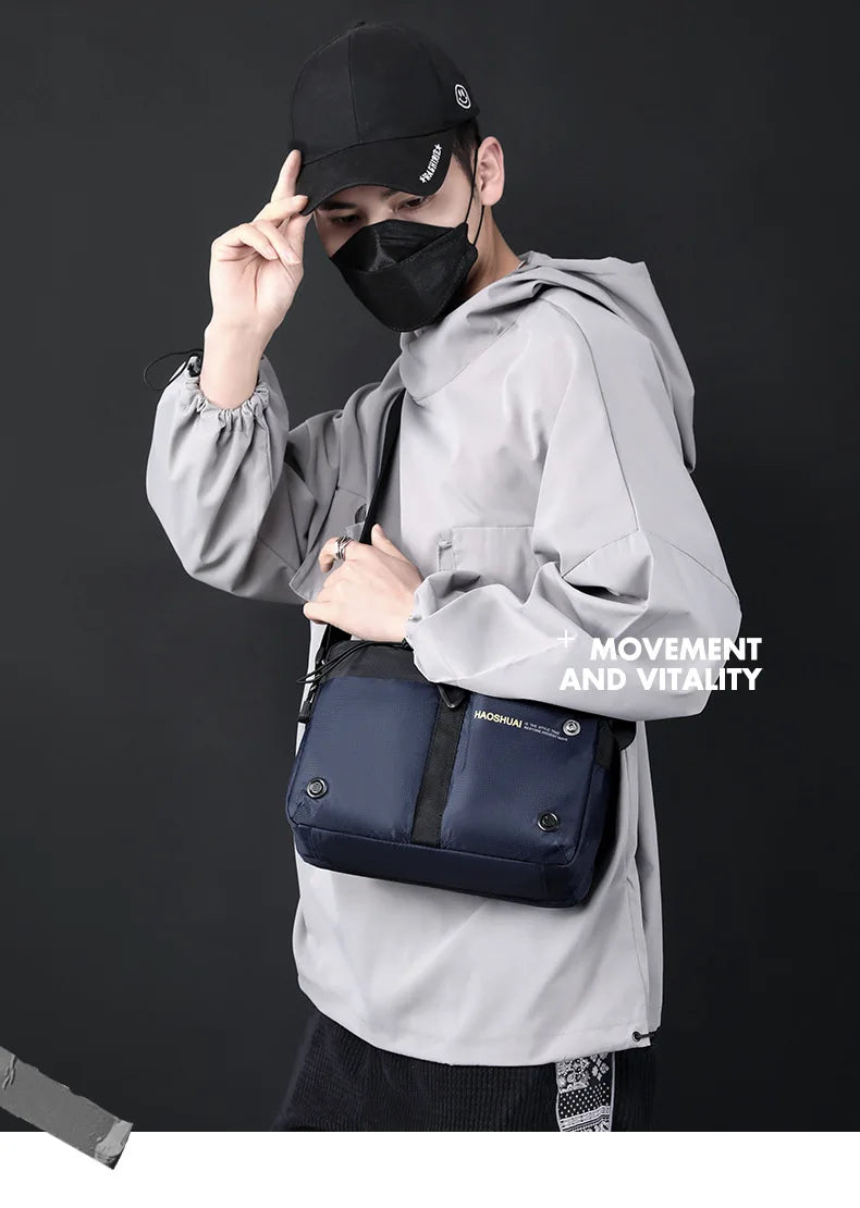 2025 New Men Messenger Bag Waterproof Nylon Small Satchel Shoulder bag Casual Travel Crossbody bags For Male Belt Handbag Man 가방