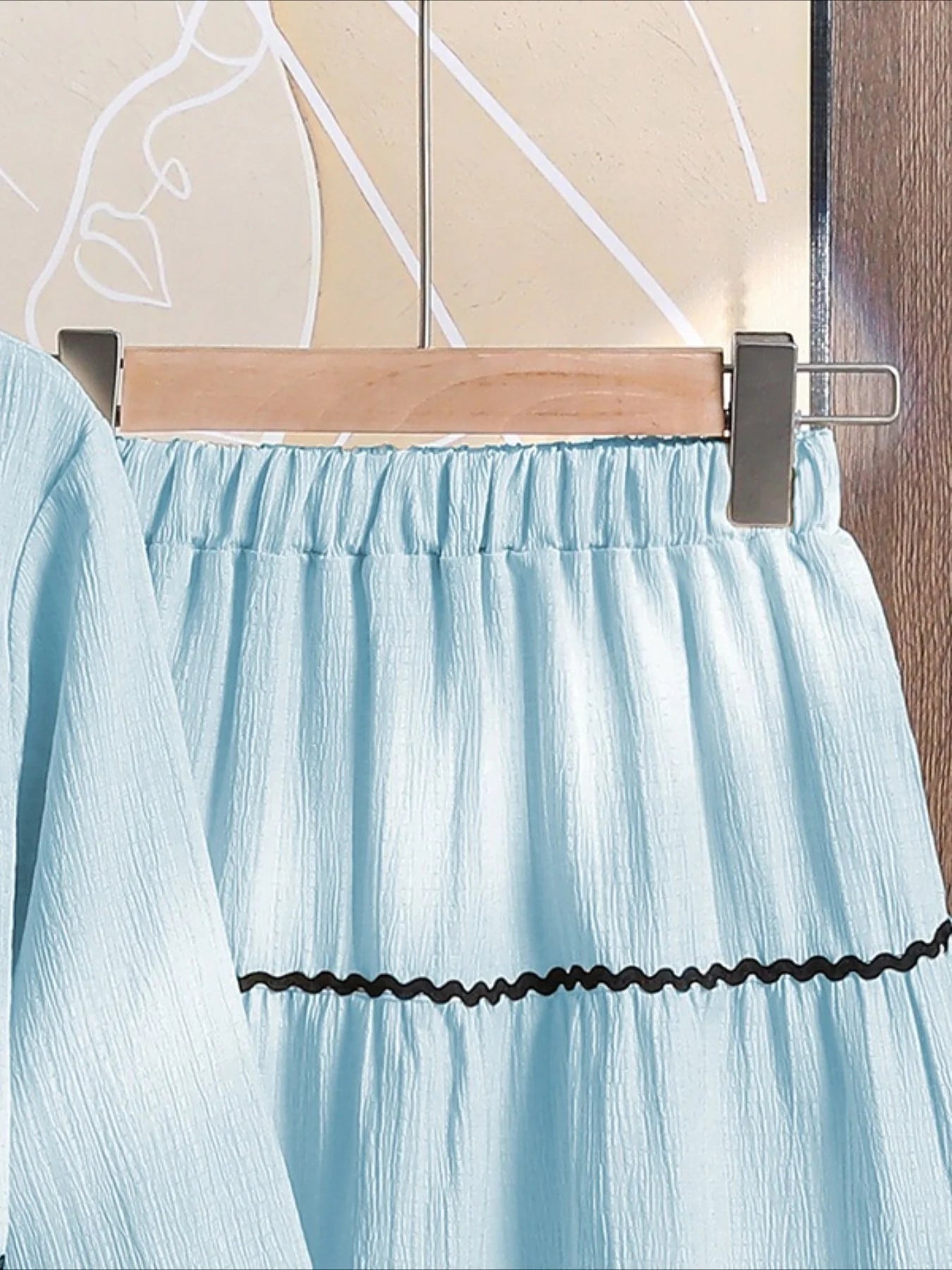 Girl's Outfit Spring and Autumn New Fashion V-neck Long Sleeved Top Temperament Half Skirt Children's Set
