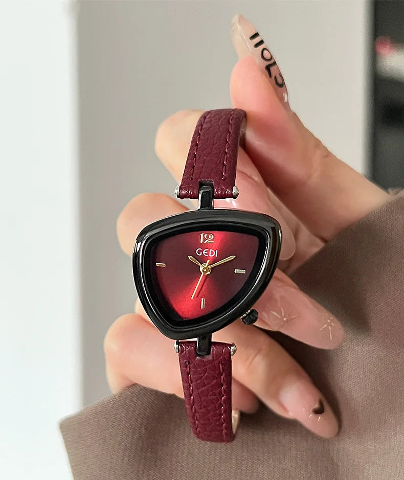 Luxury Design: Unusual Watch with Triangular Fashion and Sophisticated Style Fashionable Quartz Stainless Steel Watch Gift
