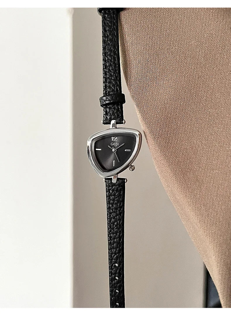 Luxury Design: Unusual Watch with Triangular Fashion and Sophisticated Style Fashionable Quartz Stainless Steel Watch Gift