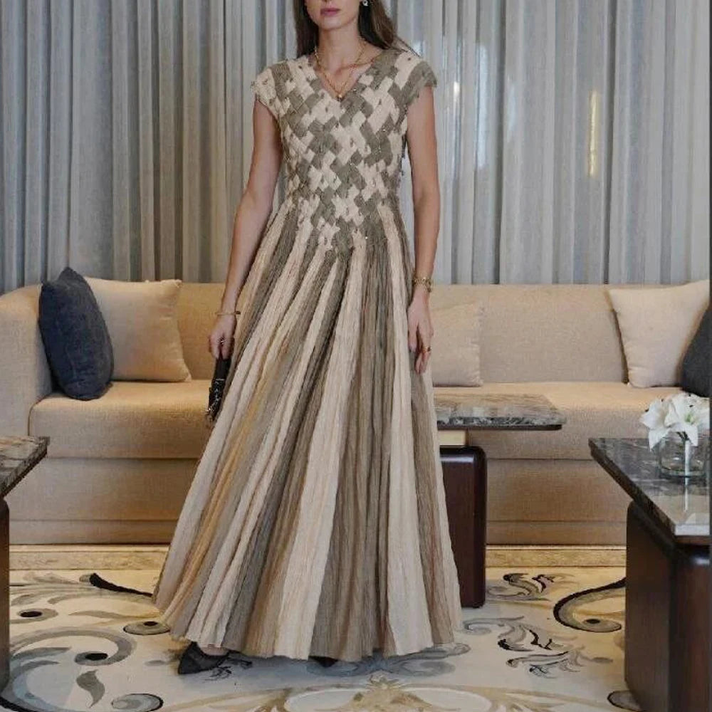 Customized Elegant Party Dresses for Eid Celebrations V Neck Cap Sleeve Wedding Guest Gown Pleated Check Maxi Dress for Women