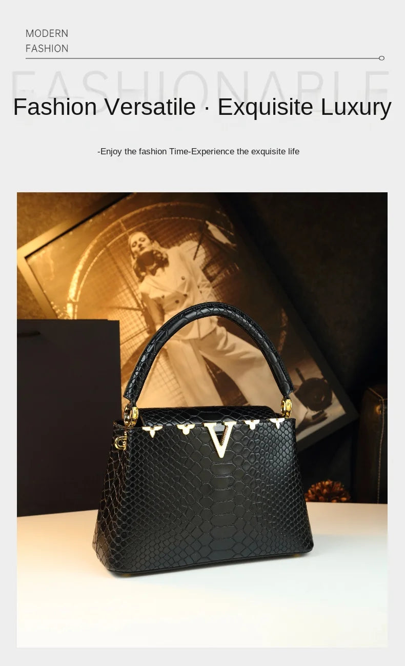 fashionable and versatile handbag with a high-end feel. It's a niche bag for middle-aged moms to carry diagonally