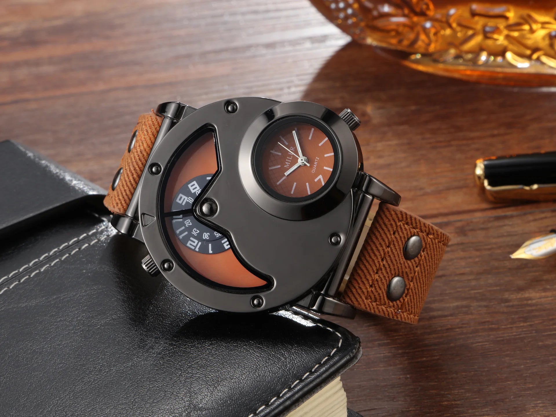 Luxury Men's Quartz Watch - Large Dual Dial Numerals, with Blue or Black Bronze Faux Leather Strap, Alloy Case, Non-Waterproof,