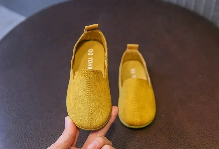Children's Flat Shoes New Candy Color Simple Casual Shoes Loafers Slip-on Flats Lightweight Boys Girls Leather Shoes Moccasins