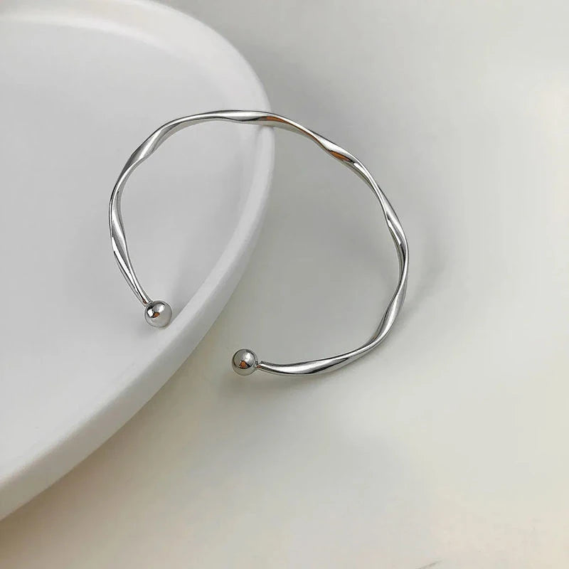 Silver Color Open Cuff for Women Twist Curved Bracelets Punk Fashion Female Metal Wrist Jewelry pulseras mujer 2023 new
