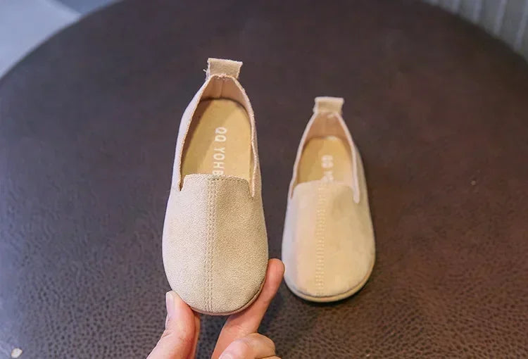 Children's Flat Shoes New Candy Color Simple Casual Shoes Loafers Slip-on Flats Lightweight Boys Girls Leather Shoes Moccasins
